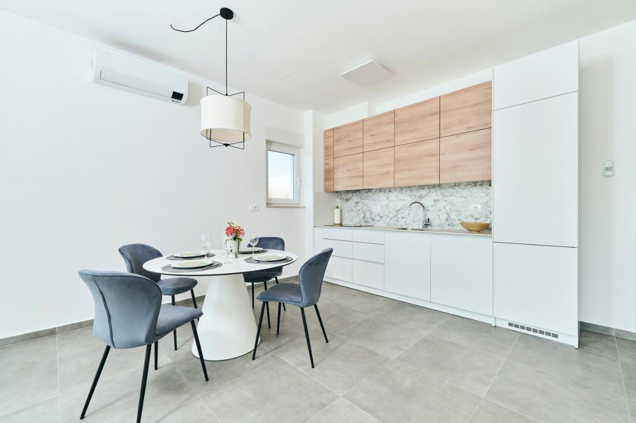 Apartments San Maris 2 أوماغ المظهر الخارجي الصورة