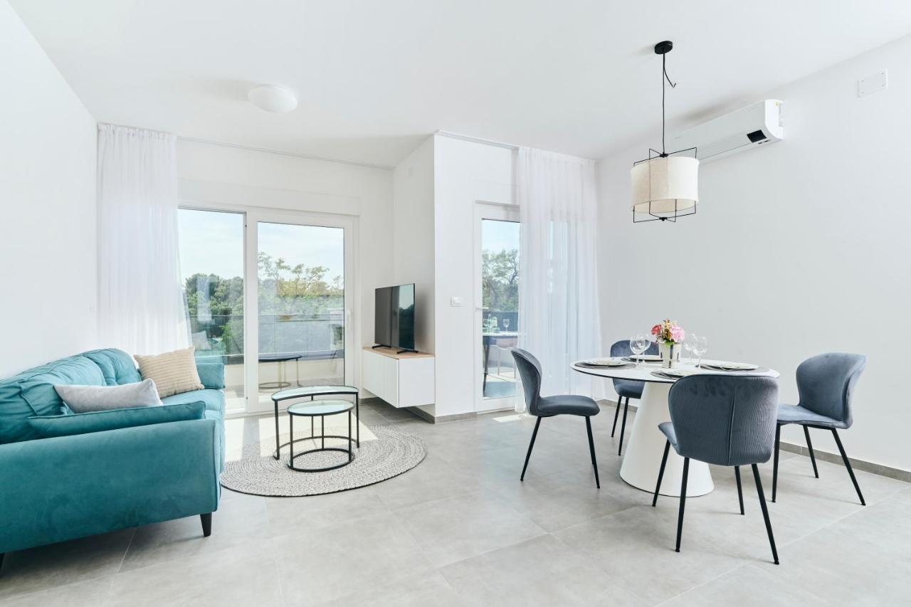 Apartments San Maris 2 أوماغ المظهر الخارجي الصورة