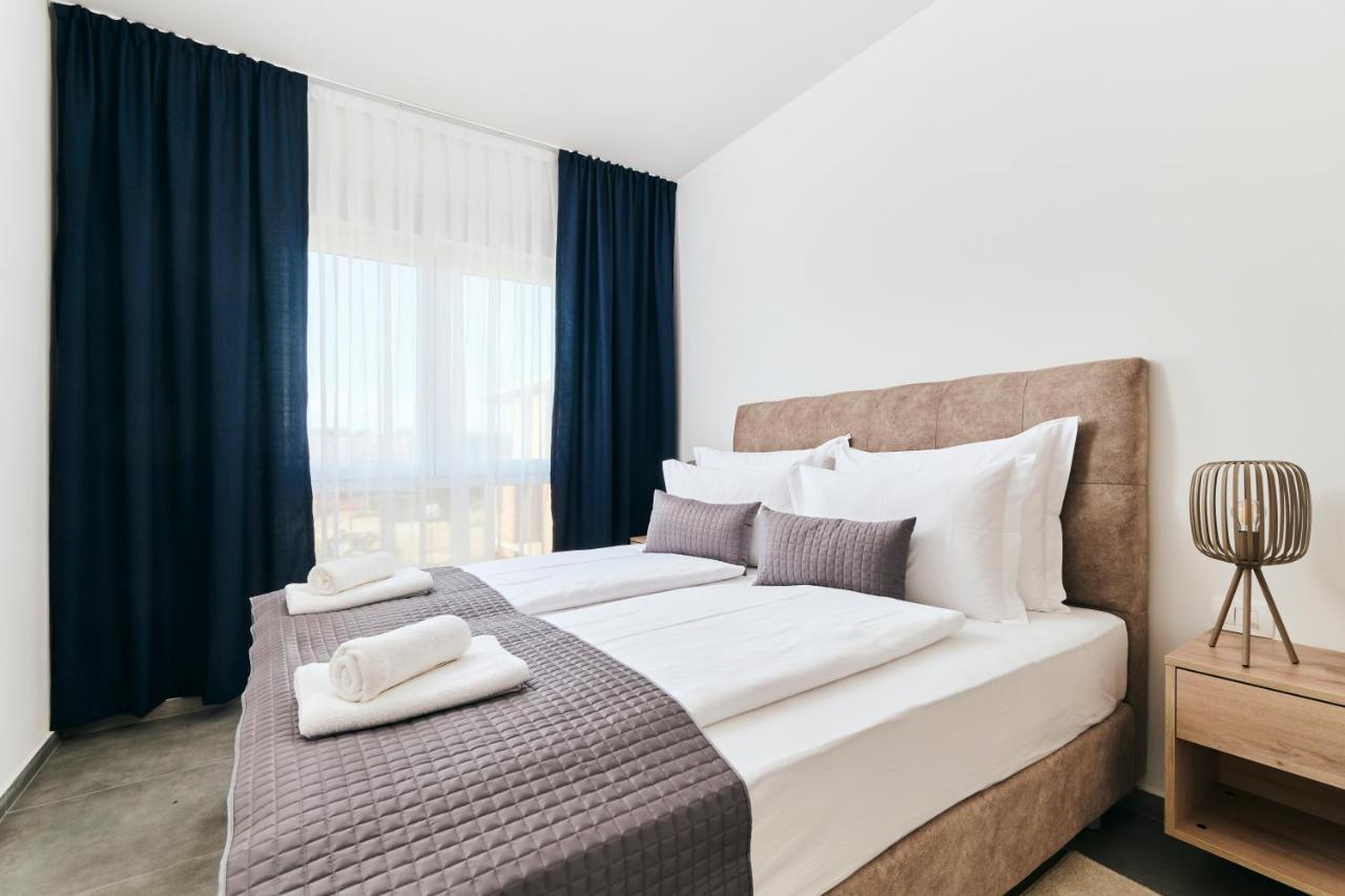 Apartments San Maris 2 أوماغ المظهر الخارجي الصورة
