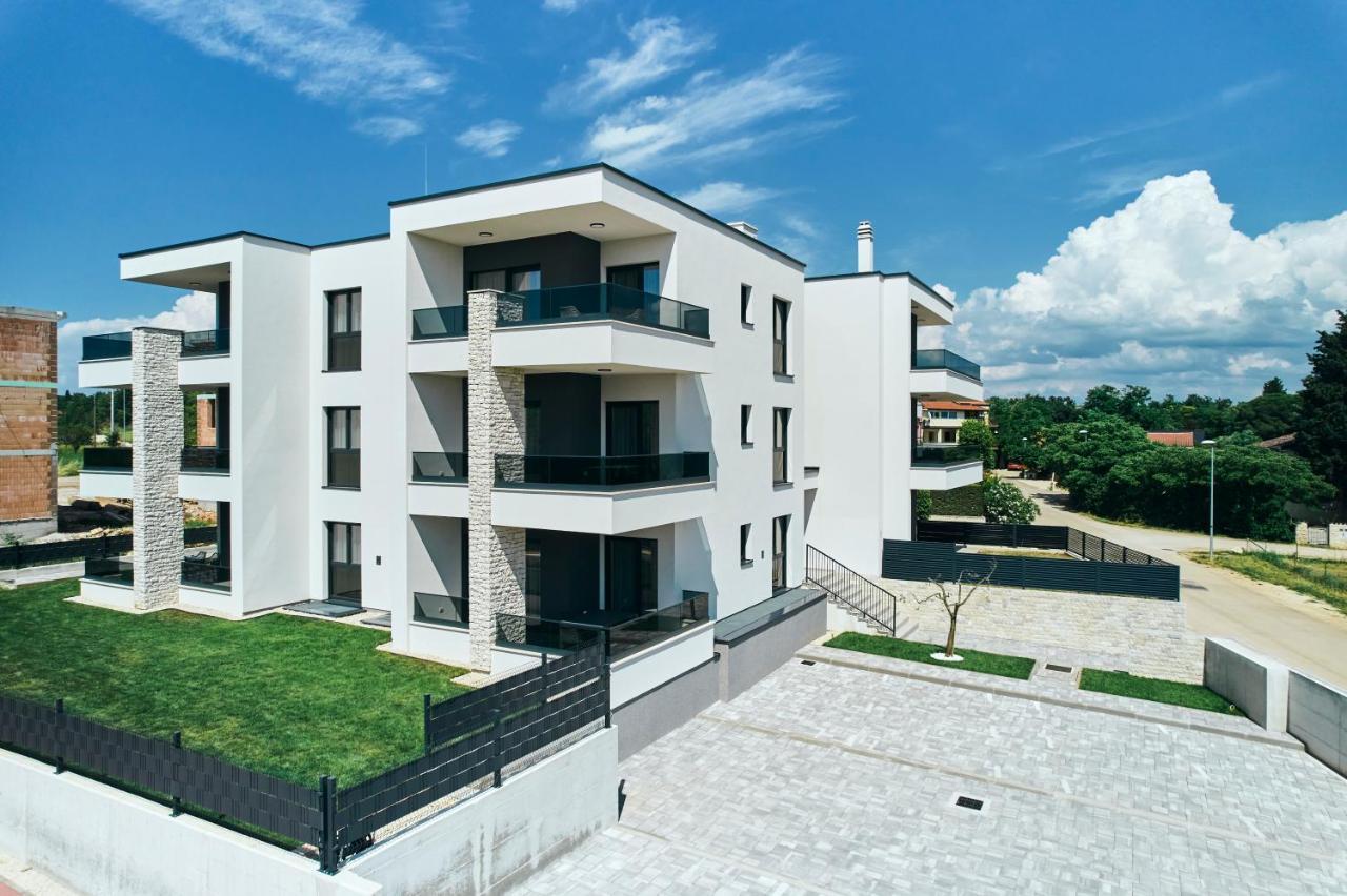 Apartments San Maris 2 أوماغ المظهر الخارجي الصورة