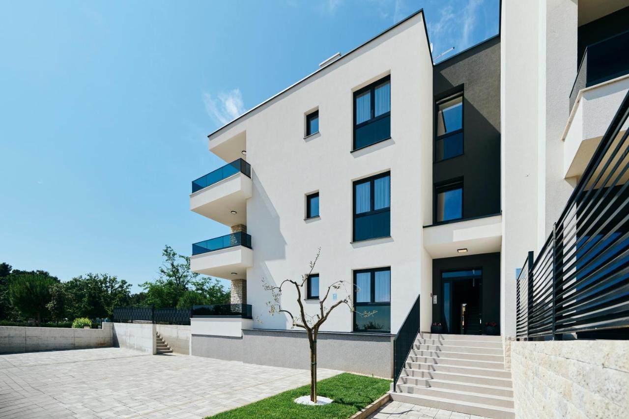 Apartments San Maris 2 أوماغ المظهر الخارجي الصورة
